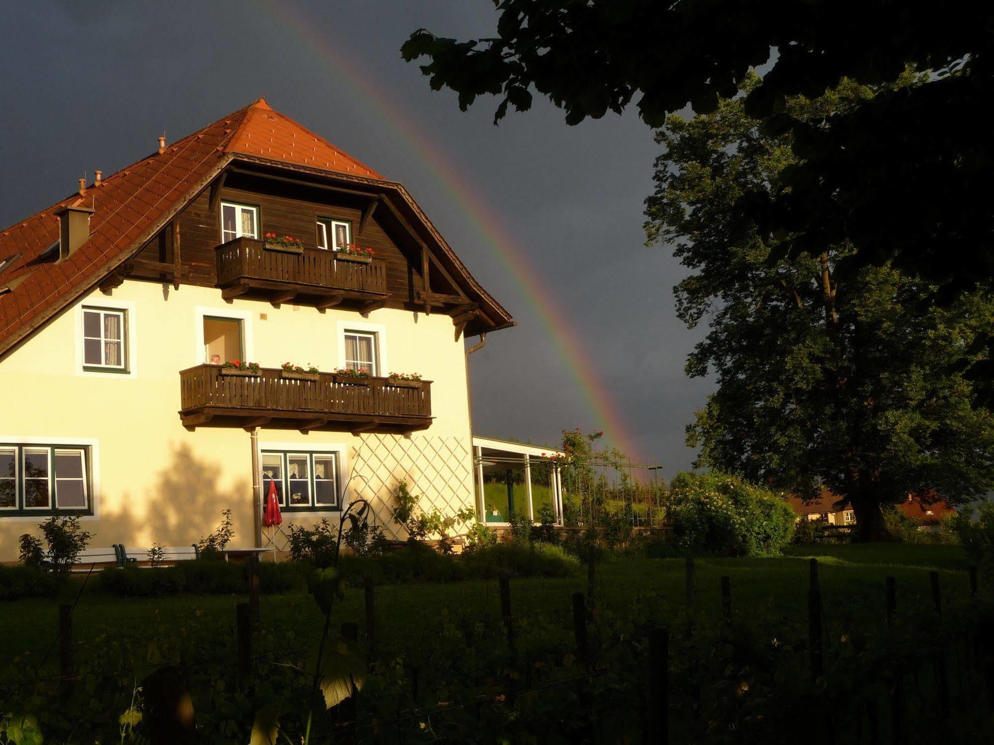 Landhaus Strussnighof Portschach am Woerthersee Exterior foto