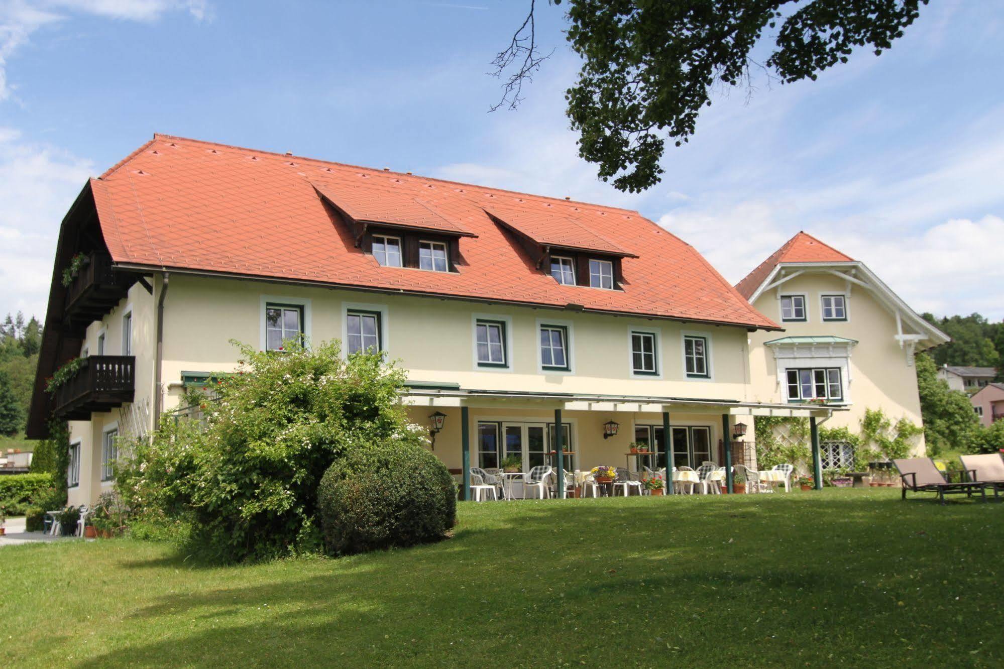Landhaus Strussnighof Portschach am Woerthersee Exterior foto